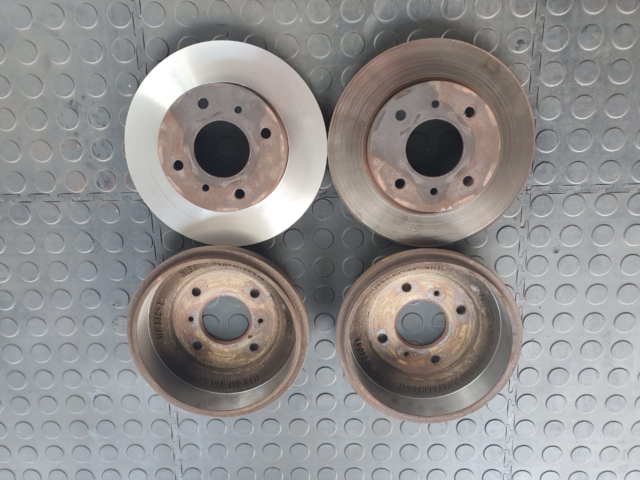 On-car disc skimming equipment and precision brake resurfacing technology